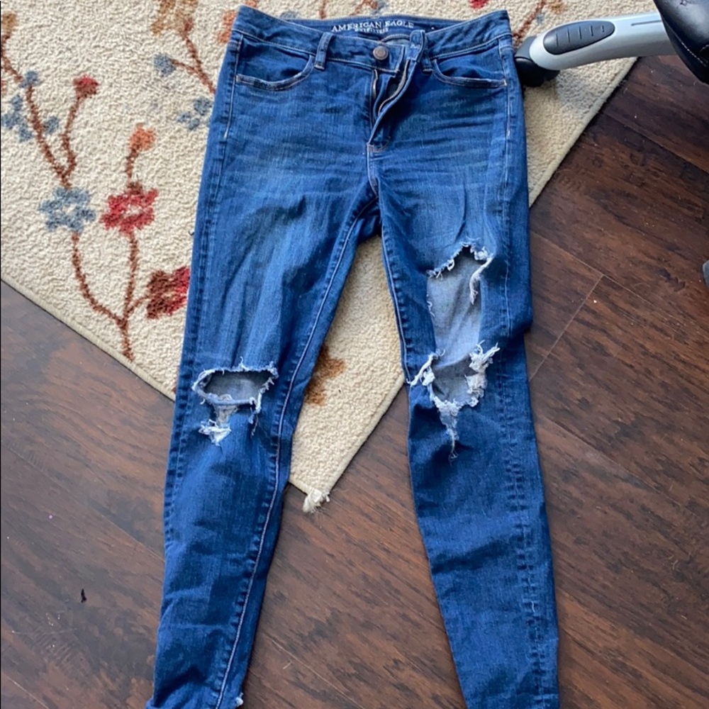 Size 8 American eagle jeans